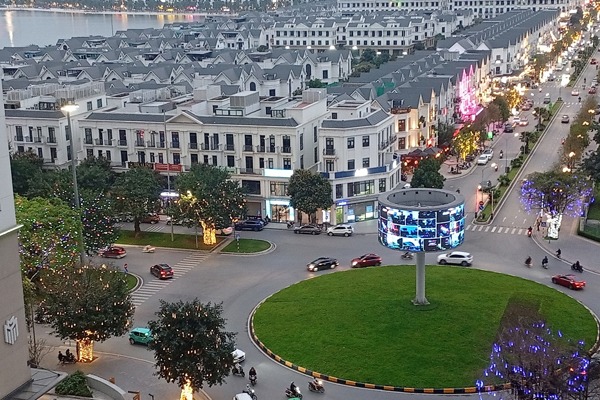 SHOPHOUSE SAN HÔ 6-126 (135m)